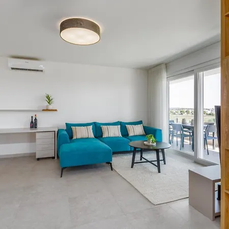 Bora Nautica Apartman Karpinjan
